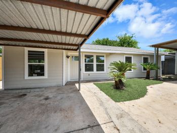 5111 Willow Glen Drive