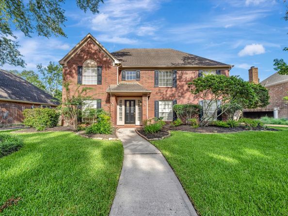 15110 Greenleaf Lane, Houston TX 77062