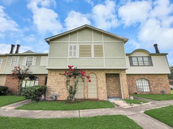 6470 Creekbend Drive