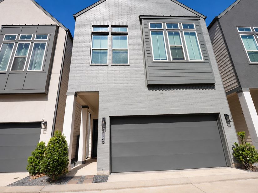 4514 Old Yale Street D, Houston TX 77018
