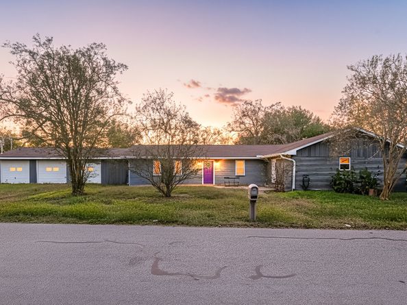 811 Strange Drive, Richmond TX 77406