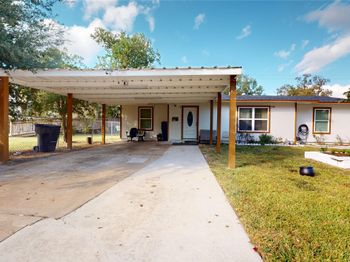 5767 Belcrest Street