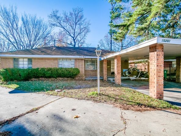 10201 Homestead Road, Houston TX 77016