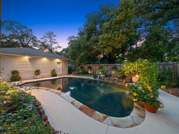 722 Shadowbrook Drive, Spring TX 77380