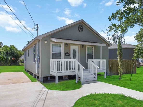 3606 Chickering Street, Houston TX 77026