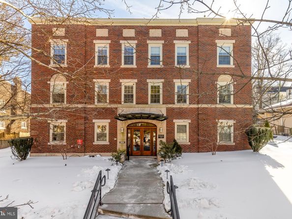 2926 Porter Street NW 306, Washington DC 20008