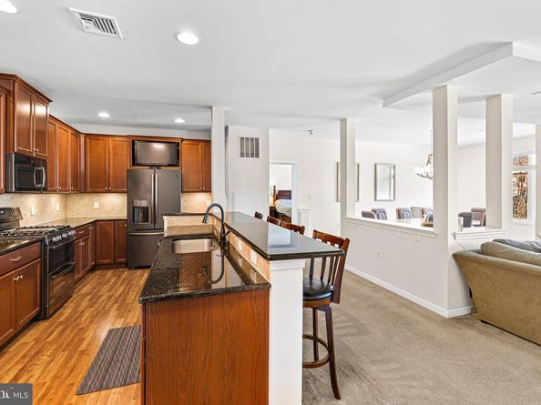 372 Carson Terrace, Huntingdon Valley PA 19006