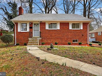 3601 Crest Drive