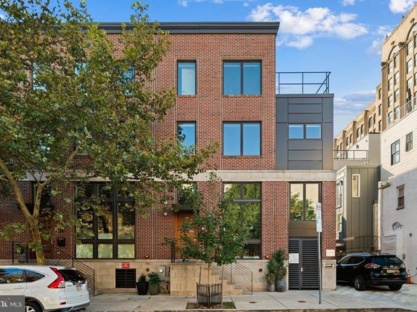 212 N 21st Street 1, Philadelphia PA 19103