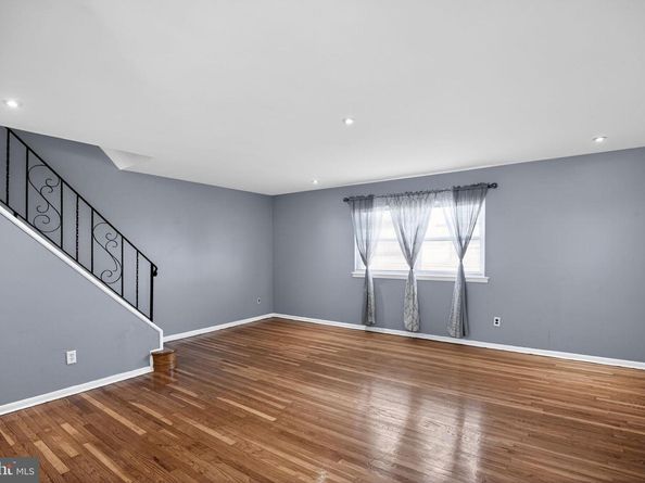 9860 Bonner Street, Philadelphia PA 19115