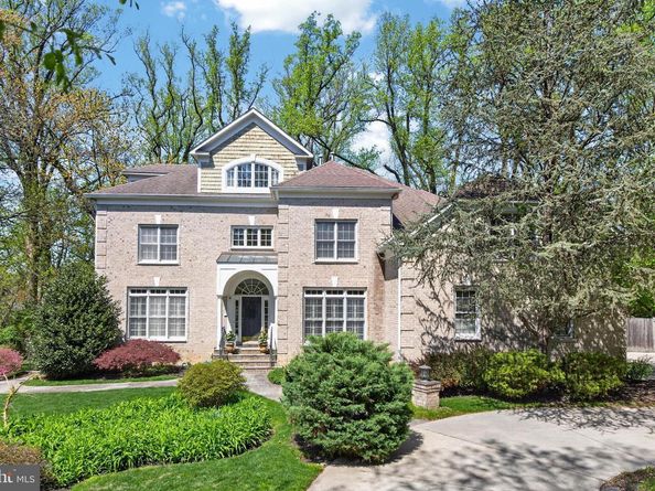 5807 Grosvenor Lane, Bethesda MD 20814