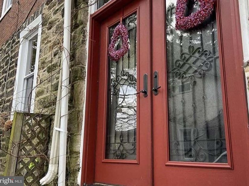 335 Unruh Avenue, Philadelphia PA 19111