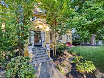 5201 38TH Street NW