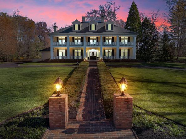 950 Pennbrooke Lane, Lower Gwynedd PA 19002