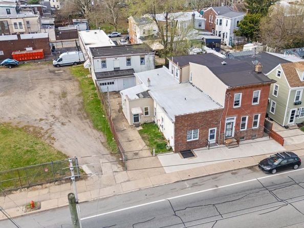 2746 Bridge Street, Philadelphia PA 19137
