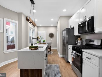 508 W King Street