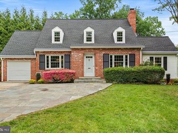 5511 Bradley Boulevard