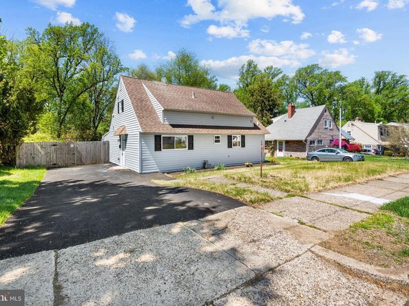9348 Annapolis Road, Philadelphia PA 19114