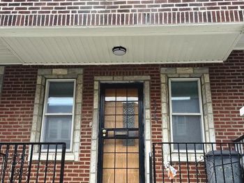 174 W Raymond Street