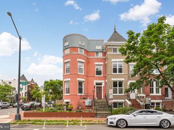 1819 1st Street NW