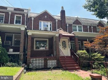 118 Longfellow Street NW