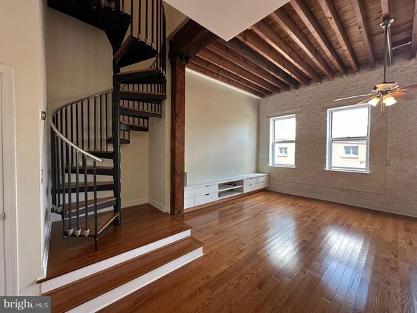 141 N 2nd Street 3C, Philadelphia PA 19106