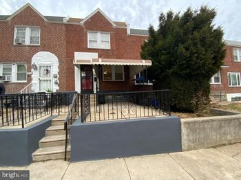 1841 W Eleanor Street W