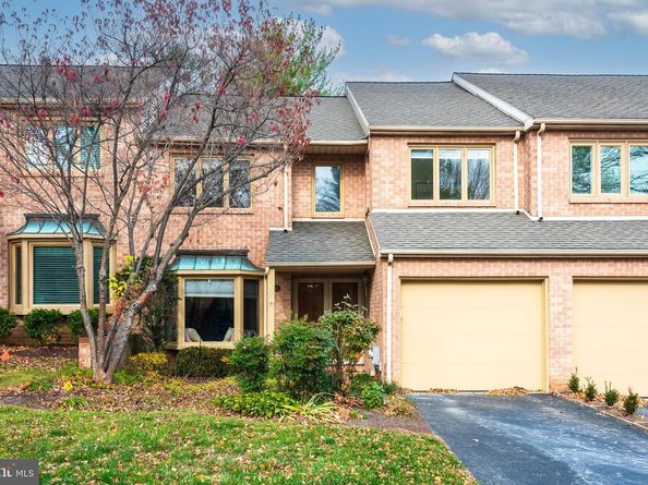 11 Treaty Drive, Chesterbrook PA 19087