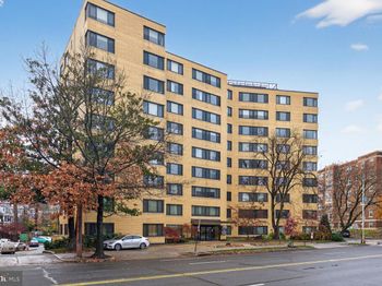 5410 Connecticut Avenue NW