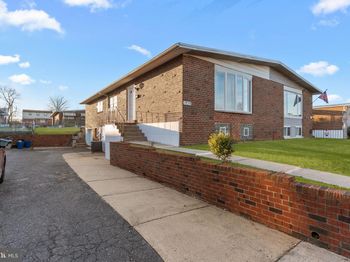 1934 Kentwood Street