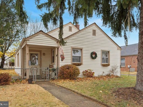 9208 Exeter Road, Philadelphia PA 19114