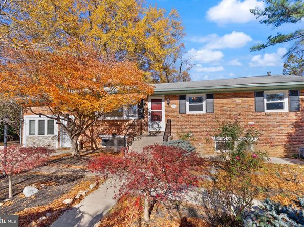 4211 Downing Street, Annandale VA 22003