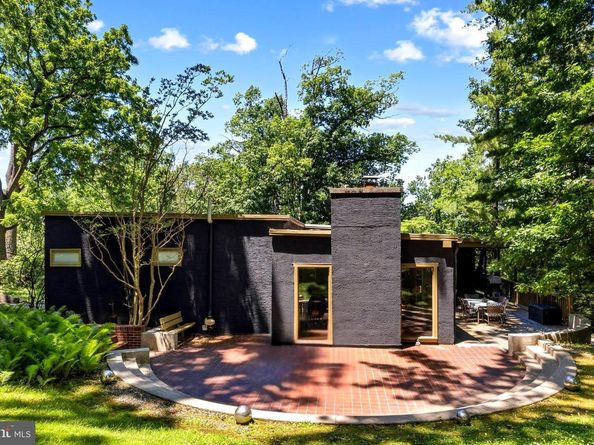 104 E Bells Mill Road, Philadelphia PA 19118