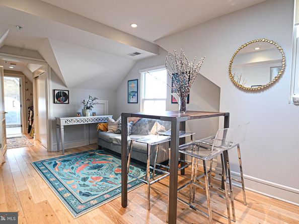 3211 Wisconsin Avenue NW 303, Washington DC 20016