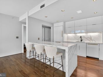 8220 Crestwood Heights Drive