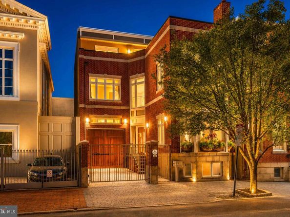 838 Lombard Street, Philadelphia PA 19147