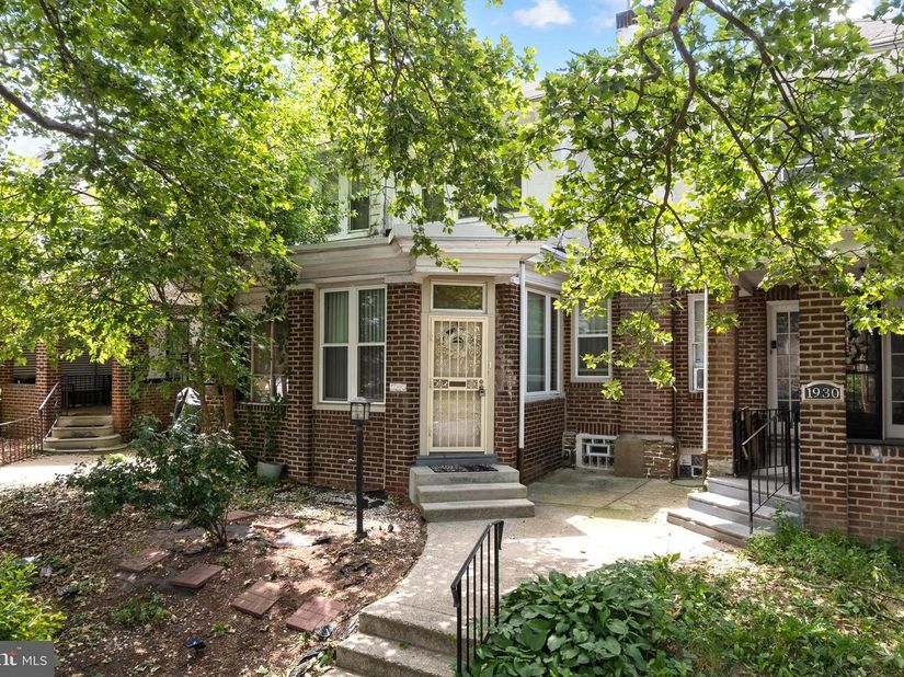 1928 W Godfrey Avenue, Philadelphia PA 19141