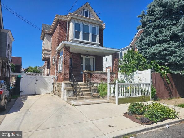 424 Fanshawe Street, Philadelphia PA 19111