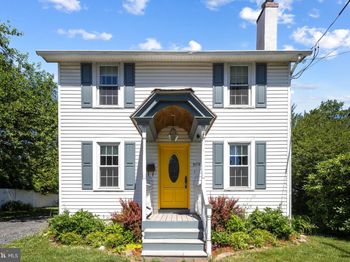 908 2nd Street Pike