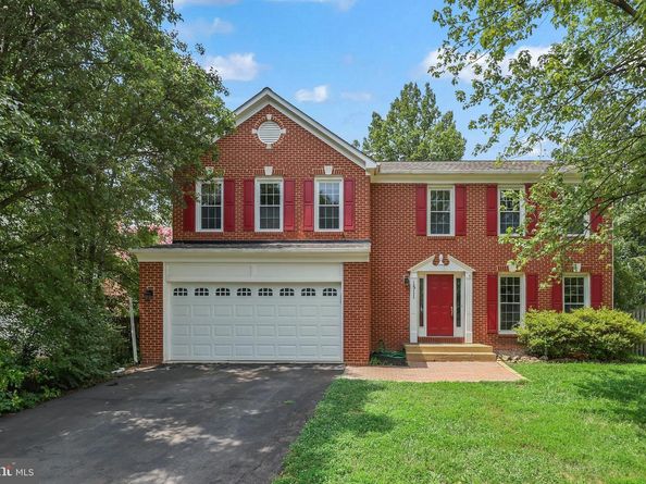 1511 Snowflake Court, Herndon VA 20170