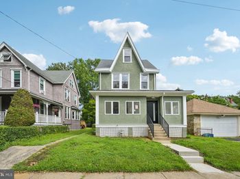 45 W Essex Avenue