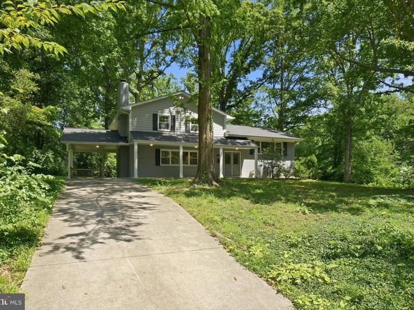 6814 Shrine Court, Annandale VA 22003
