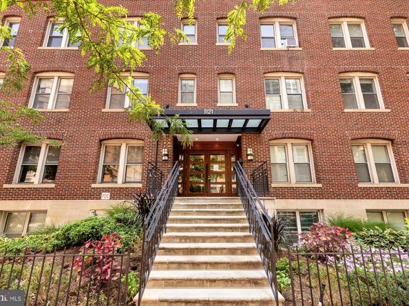 1121 24TH Street NW 209, Washington DC 20037