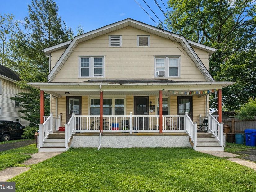 206 Brookdale Avenue, Glenside PA 19038