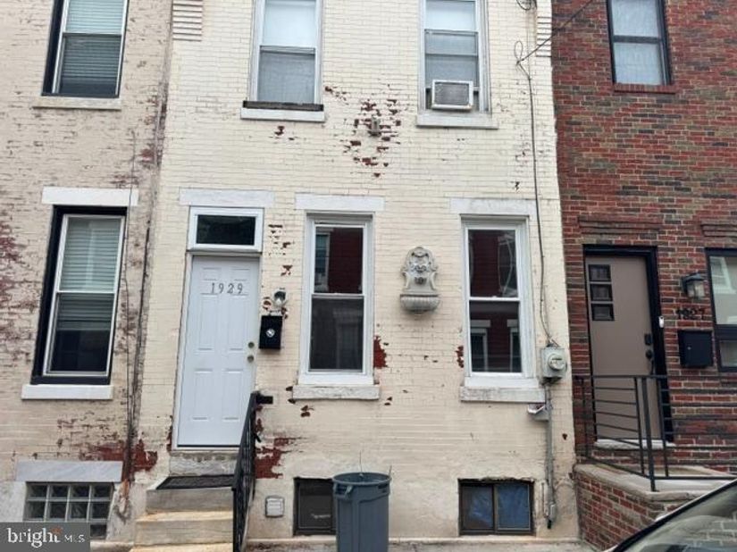 1929 Hoffman Street, Philadelphia PA 19145