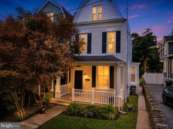 104 E Jefferson Street