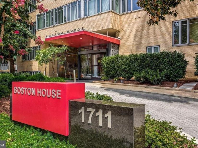 1711 Massachusetts Avenue NW 727, Washington DC 20036