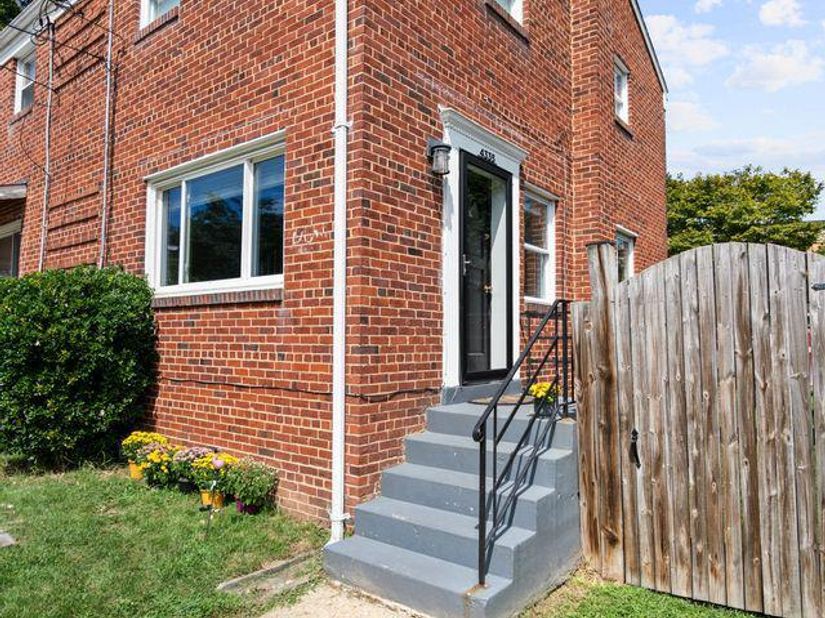 4335 Utica Avenue, Alexandria VA 22304