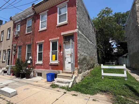 1831 Ingersoll Street, Philadelphia PA 19121