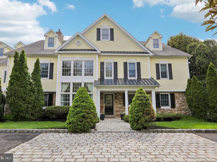 209 E Welsh Road, Ambler PA 19002